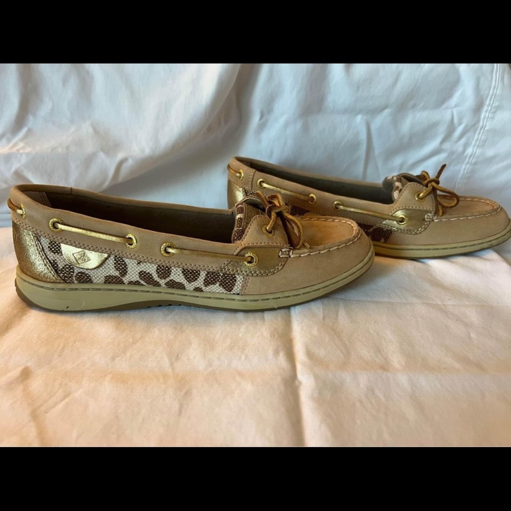 Sperry giraffe print boat shoes size 9.5. - Picture 2 of 4